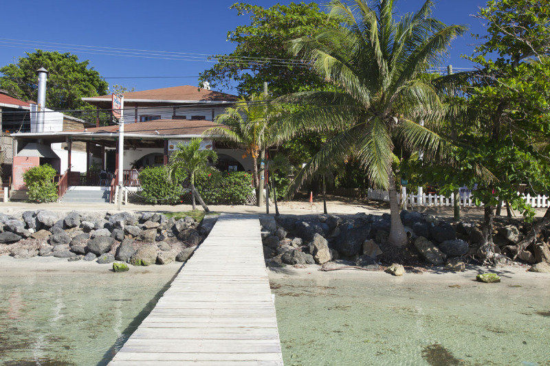 Splash Inn Dive Resort & Villas West End Exterior photo